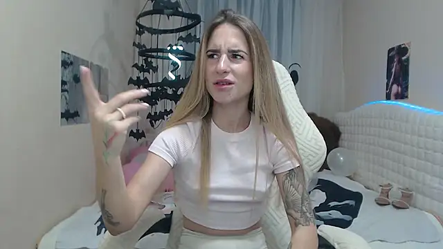 DeboraHorny online show from October 12, 2025, 6:04 am