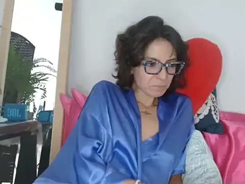 Snapshot of Labebe-rica chatting on June 23, 2026, 9:24 pm Labebe-rica online show from June 23, 2026, 9:24 pm