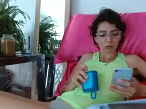 Snapshot of Labebe-rica chatting on May 5, 2026, 8:23 pm Labebe-rica online show from May 5, 2026, 8:23 pm
