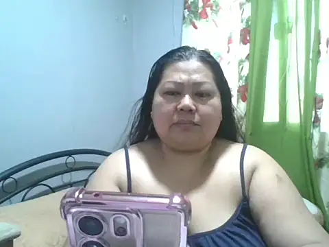 Snapshot of hornyKENDAH chatting on February 21, 2026, 1:18 am hornyKENDAH online show from February 21, 2026, 1:18 am