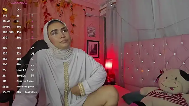 Snapshot of DarshaKhemu chatting on March 18, 2025, 8:37 pm DarshaKhemu online show from March 18, 2025, 8:37 pm