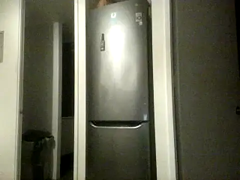 Snapshot of PenelopeSx chatting on October 14, 2025, 9:32 am PenelopeSx online show from October 14, 2025, 9:32 am