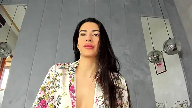 Naila18 online show from February 13, 2025, 5:37 am