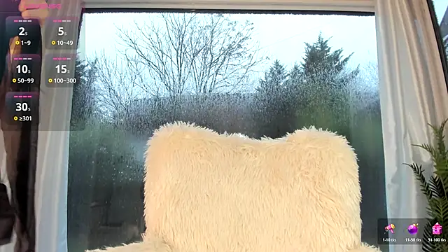 Snapshot of Naila18 chatting on January 8, 2026, 6:52 am Naila18 online show from January 8, 2026, 6:52 am