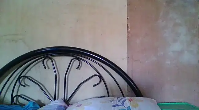 h0ney lips online show from March 5, 2025, 7:27 am