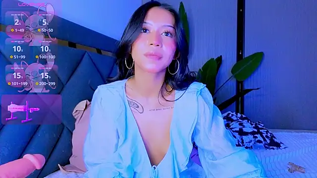 Snapshot of Mia_Tin chatting on April 3, 2026, 8:37 pm Mia Tin online show from April 3, 2026, 8:37 pm