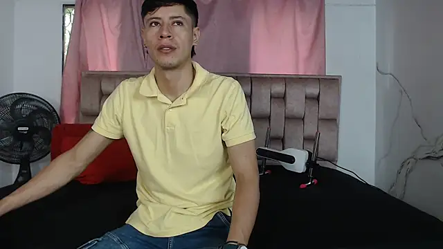 Snapshot of Sexytaty2022 chatting on March 28, 2026, 12:50 pm Sexytaty2022 online show from March 28, 2026, 12:50 pm