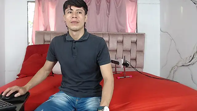 Snapshot of Sexytaty2022 chatting on April 22, 2026, 12:56 pm Sexytaty2022 online show from April 22, 2026, 12:56 pm