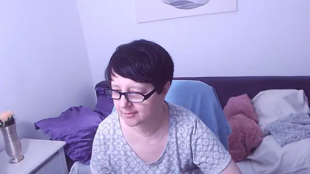 Snapshot of ChristaRose chatting on January 18, 2026, 4:21 pm ChristaRose online show from January 18, 2026, 4:21 pm