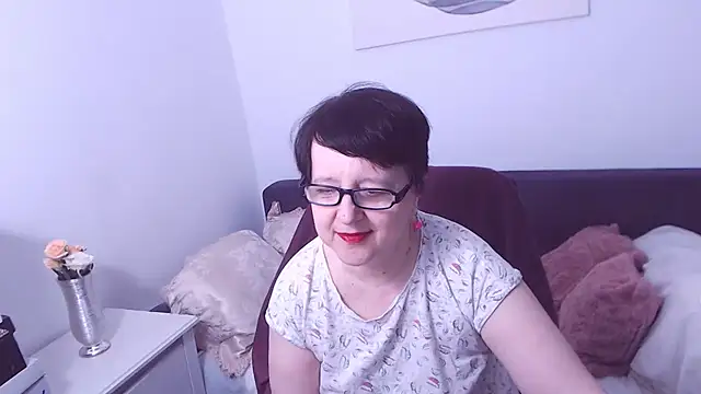 Snapshot of ChristaRose chatting on November 22, 2025, 9:46 pm ChristaRose online show from November 22, 2025, 9:46 pm