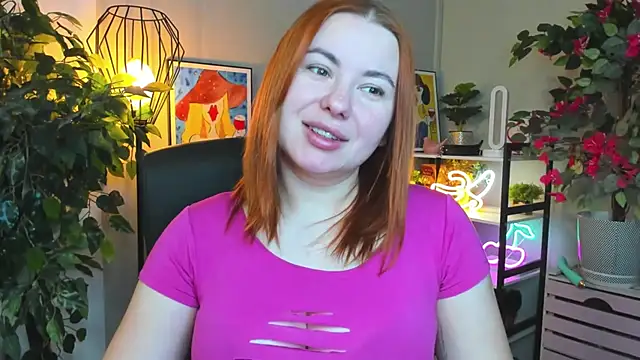 LAYLAxSTAR online show from December 15, 2025, 7:25 am