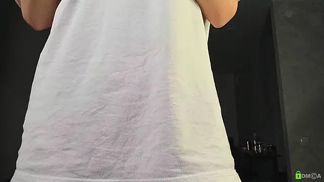 Snapshot of Courtney_Luv chatting on December 22, 2025, 1:00 pm Courtney Luv online show from December 22, 2025, 1:00 pm