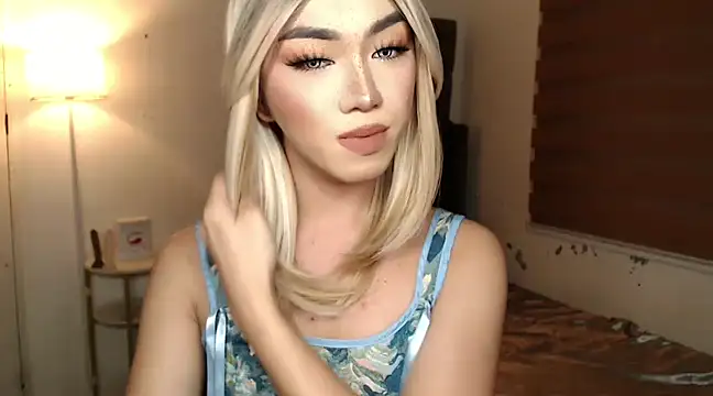 Snapshot of Local_Hoelyx chatting on March 15, 2025, 10:00 pm Local Hoelyx online show from March 15, 2025, 10:00 pm