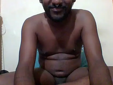 Snapshot of Slavebottombdsm09 chatting on May 3, 2026, 4:32 pm Slavebottombdsm09 online show from May 3, 2026, 4:32 pm