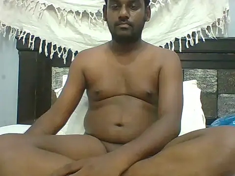 Snapshot of Slavebottombdsm09 chatting on April 18, 2026, 6:21 pm Slavebottombdsm09 online show from April 18, 2026, 6:21 pm
