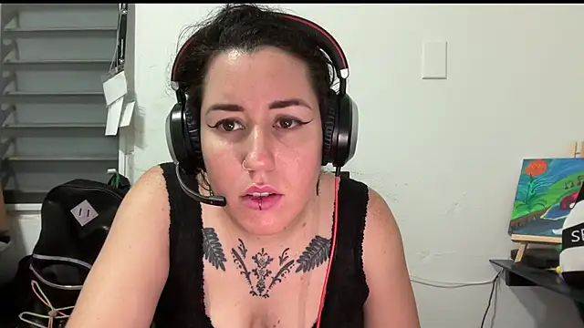 poppergirl69 online show from December 9, 2024, 3:29 am