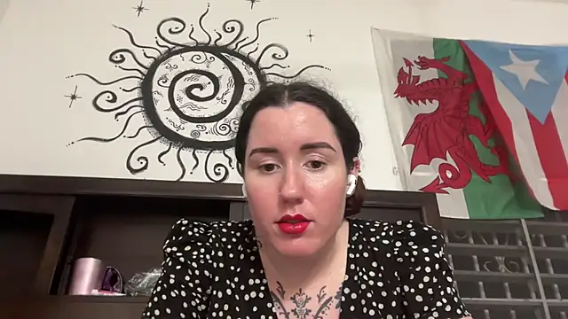 poppergirl69 online show from October 26, 2025, 12:44 am