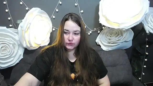 Snapshot of XX_Daniella_XX chatting on November 21, 2025, 7:29 am XX Daniella XX online show from November 21, 2025, 7:29 am