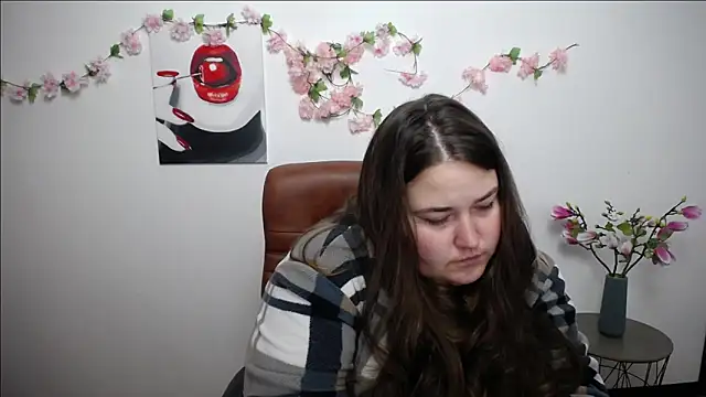 Snapshot of XX_Daniella_XX chatting on November 17, 2025, 8:40 am XX Daniella XX online show from November 17, 2025, 8:40 am