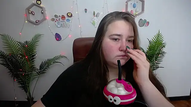 XX Daniella XX online show from April 1, 2026, 6:37 am