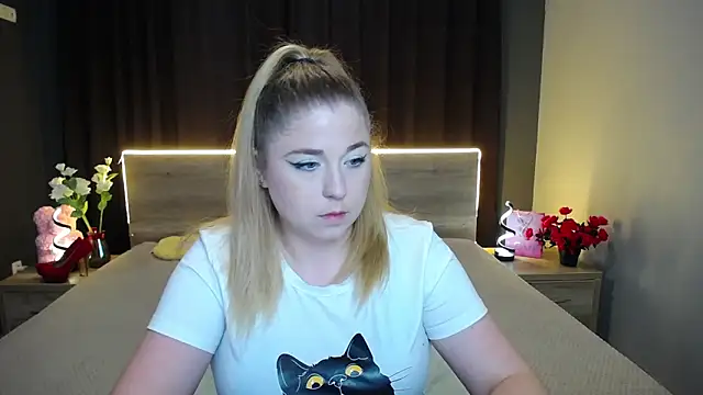 JessikaDaniel online show from December 2, 2025, 7:32 am