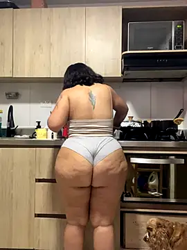 Snapshot of susy_angel chatting on December 13, 2025, 8:37 pm susy angel online show from December 13, 2025, 8:37 pm