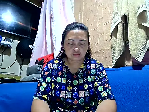LalaiAsian online show from June 29, 2026, 8:41 pm