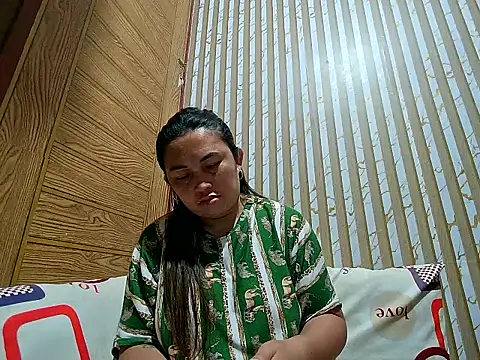 Snapshot of LalaiAsian chatting on April 29, 2026, 10:27 pm LalaiAsian online show from April 29, 2026, 10:27 pm