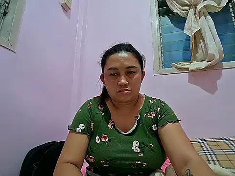 LalaiAsian online show from September 17, 2025, 9:44 am