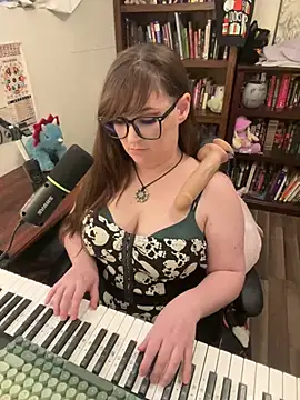 Adobe Angel online show from March 18, 2025, 1:35 am