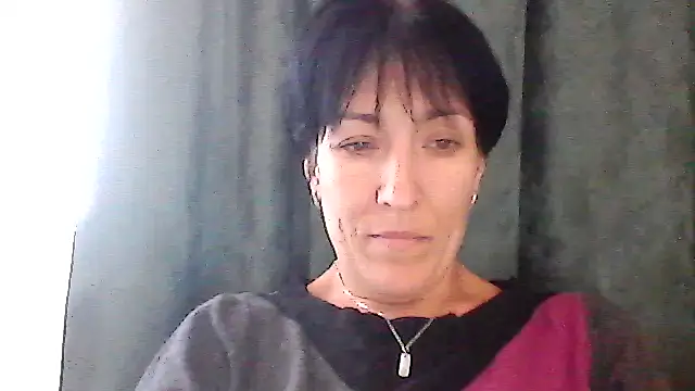 SunnyAmorre online show from September 16, 2025, 8:26 am