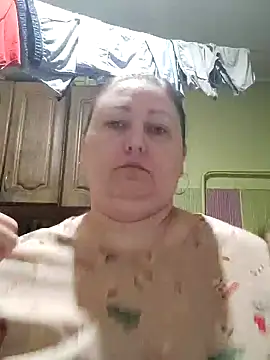 Snapshot of Rini333 chatting on December 17, 2025, 6:57 pm Rini333 online show from December 17, 2025, 6:57 pm