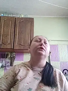 Snapshot of Rini333 chatting on February 5, 2026, 9:05 am Rini333 online show from February 5, 2026, 9:05 am