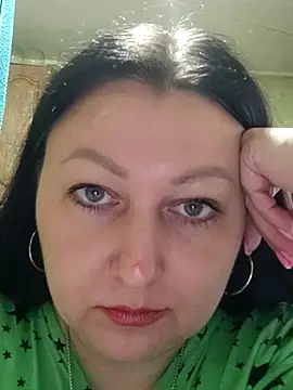 Snapshot of Rini333 chatting on February 25, 2026, 2:39 pm Rini333 online show from February 25, 2026, 2:39 pm