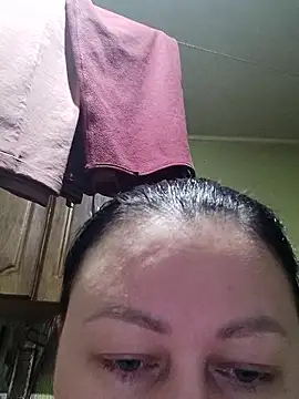 Snapshot of Rini333 chatting on January 12, 2026, 6:58 pm Rini333 online show from January 12, 2026, 6:58 pm