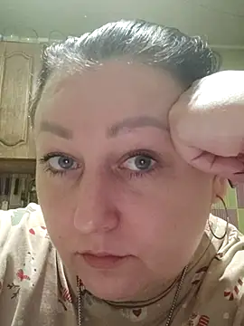 Snapshot of Rini333 chatting on February 2, 2026, 5:12 pm Rini333 online show from February 2, 2026, 5:12 pm