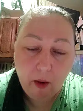 Snapshot of Rini333 chatting on June 18, 2026, 6:13 pm Rini333 online show from June 18, 2026, 6:13 pm