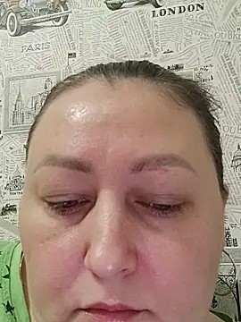 Snapshot of Rini333 chatting on December 3, 2025, 9:53 am Rini333 online show from December 3, 2025, 9:53 am