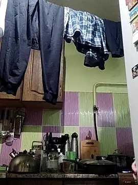 Snapshot of Rini333 chatting on February 20, 2026, 10:44 pm Rini333 online show from February 20, 2026, 10:44 pm