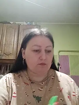 Snapshot of Rini333 chatting on December 15, 2025, 3:18 pm Rini333 online show from December 15, 2025, 3:18 pm