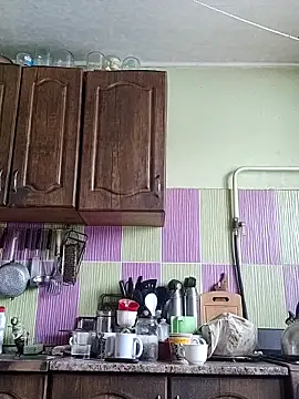 Snapshot of Rini333 chatting on February 12, 2026, 10:37 am Rini333 online show from February 12, 2026, 10:37 am