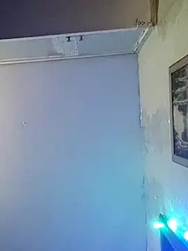 Snapshot of Rini333 chatting on December 2, 2025, 11:34 am Rini333 online show from December 2, 2025, 11:34 am