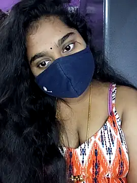 Snapshot of riya-baby chatting on January 11, 2025, 1:32 pm riya-baby online show from January 11, 2025, 1:32 pm