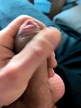 Snapshot of zubr20 chatting on October 31, 2025, 7:38 am zubr20 online show from October 31, 2025, 7:38 am