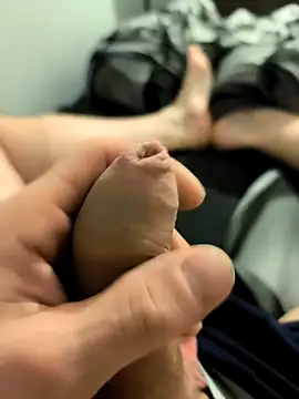 Snapshot of zubr20 chatting on October 10, 2025, 6:31 pm zubr20 online show from October 10, 2025, 6:31 pm