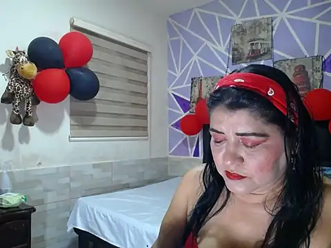 Snapshot of sofia_millerx chatting on February 9, 2026, 9:13 pm sofia millerx online show from February 9, 2026, 9:13 pm