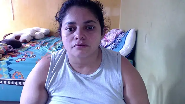 Snapshot of yulieth_bbw chatting on April 18, 2026, 1:46 pm yulieth bbw online show from April 18, 2026, 1:46 pm