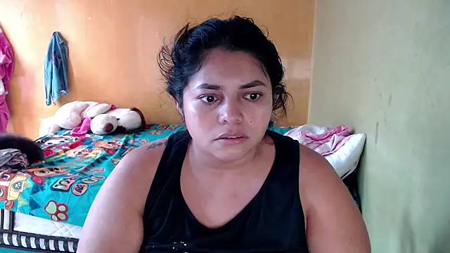 Snapshot of yulieth_bbw chatting on December 1, 2025, 3:35 pm yulieth bbw online show from December 1, 2025, 3:35 pm