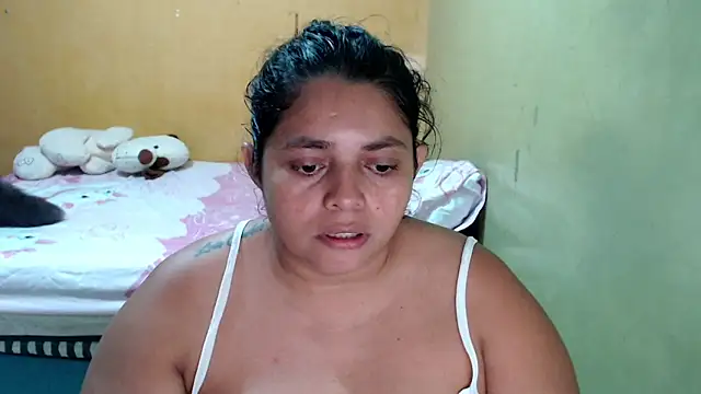 Snapshot of yulieth_bbw chatting on May 29, 2026, 1:11 am yulieth bbw online show from May 29, 2026, 1:11 am