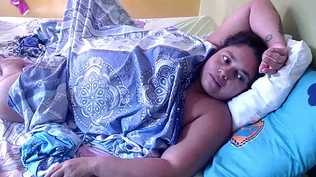 Snapshot of yulieth_bbw chatting on May 5, 2026, 1:47 pm yulieth bbw online show from May 5, 2026, 1:47 pm